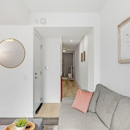 Suite In The Heart Of Downtown Toronto Zewnętrze zdjęcie