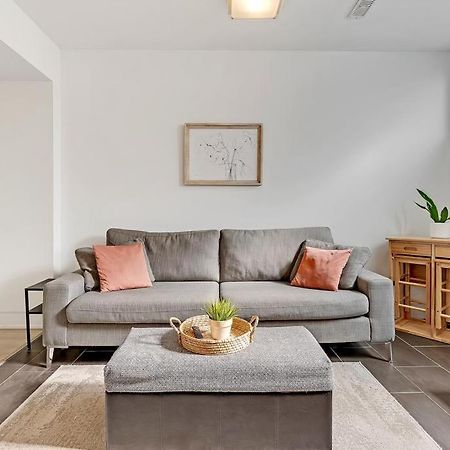 Suite In The Heart Of Downtown Toronto Zewnętrze zdjęcie